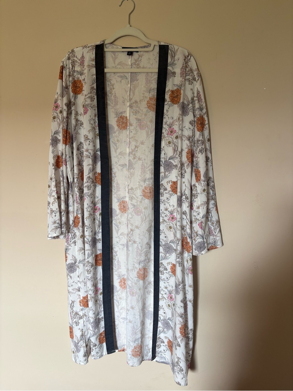 Ann Taylor Floral Open-Front Kimono Tunic - White, Orange & Gray